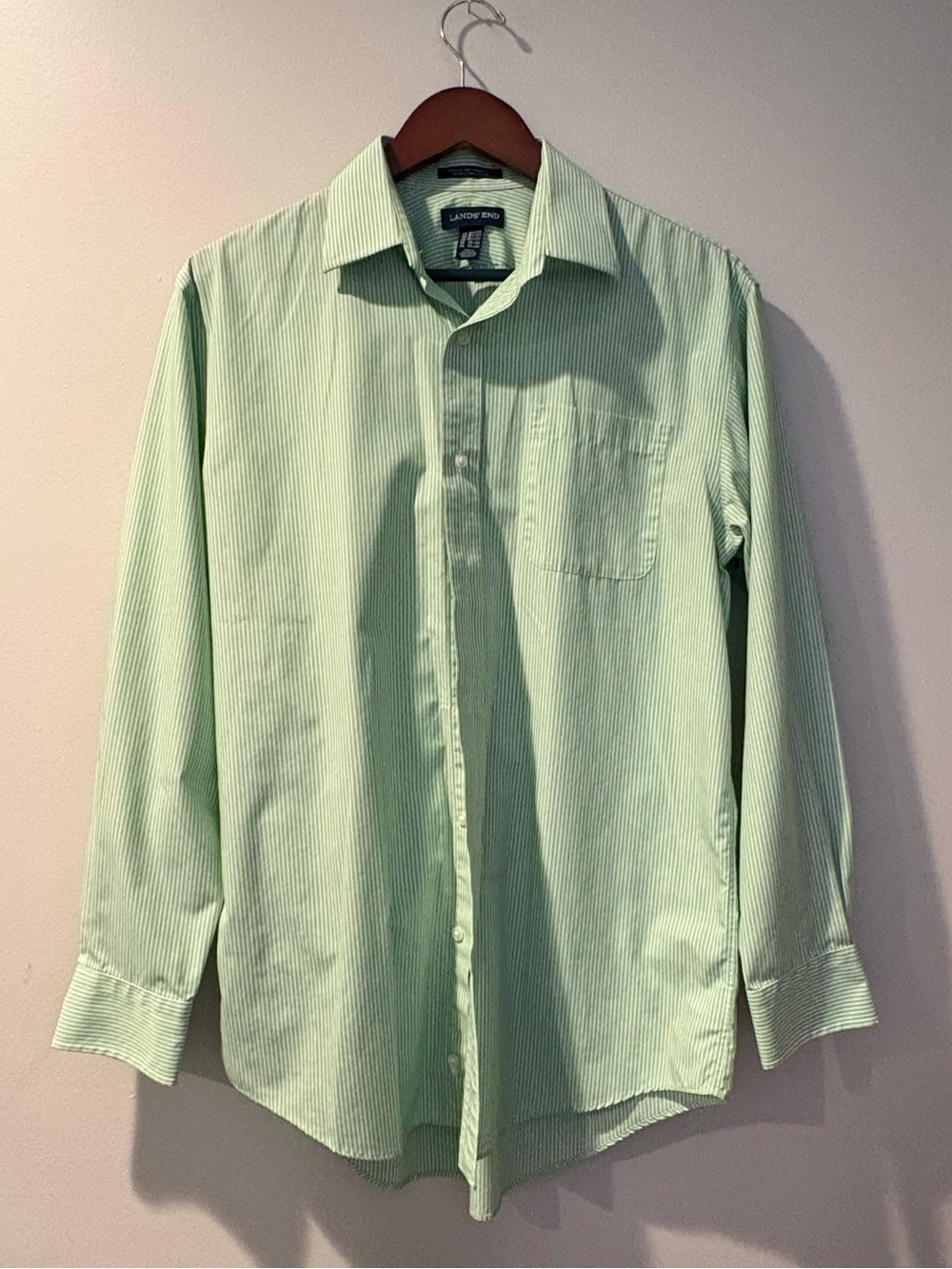 Lands’ End Men’s Wrinkle Free Broadcloth Green Stripe Shirt 15.5 33